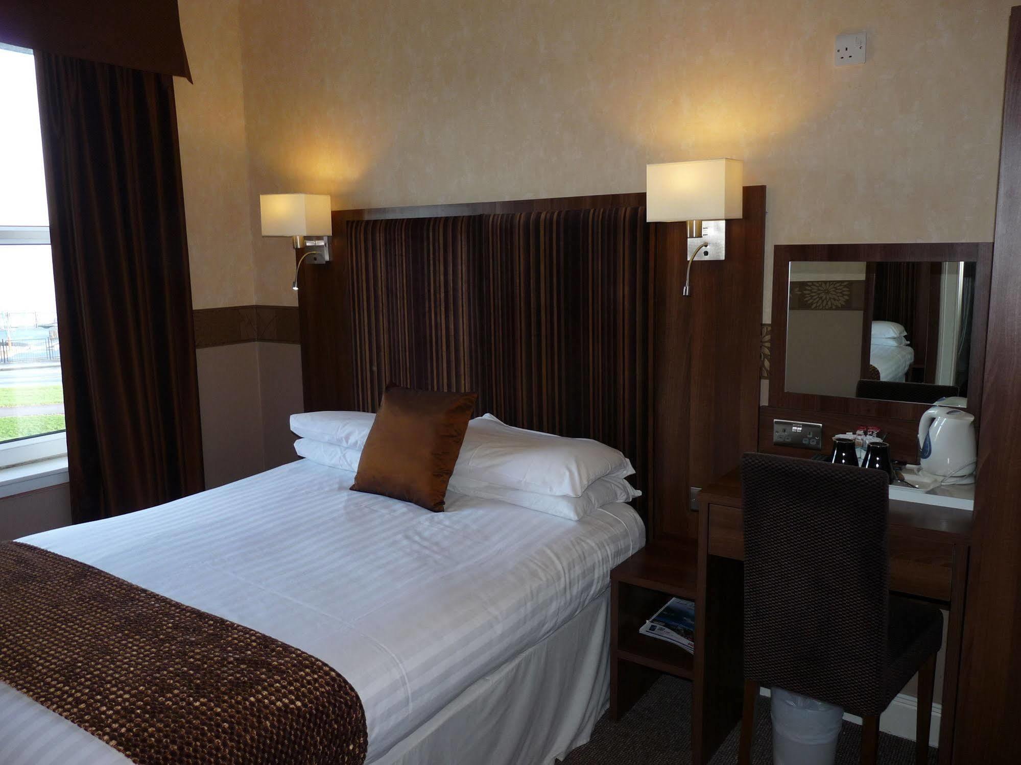 The Park Hotel Данун Экстерьер фото